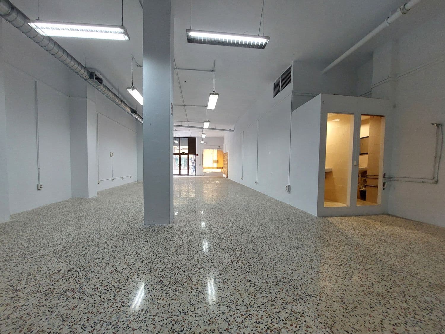 Företag att hyra i Las Palmas de Gran Canaria - 2 300 € (Ref: 8747040)