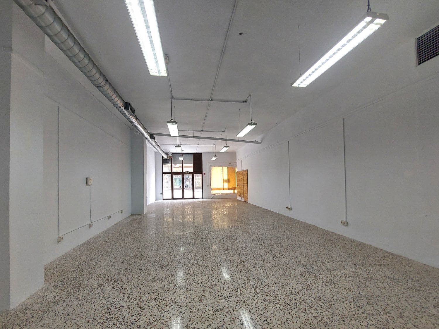 Företag att hyra i Las Palmas de Gran Canaria - 2 300 € (Ref: 8747040)