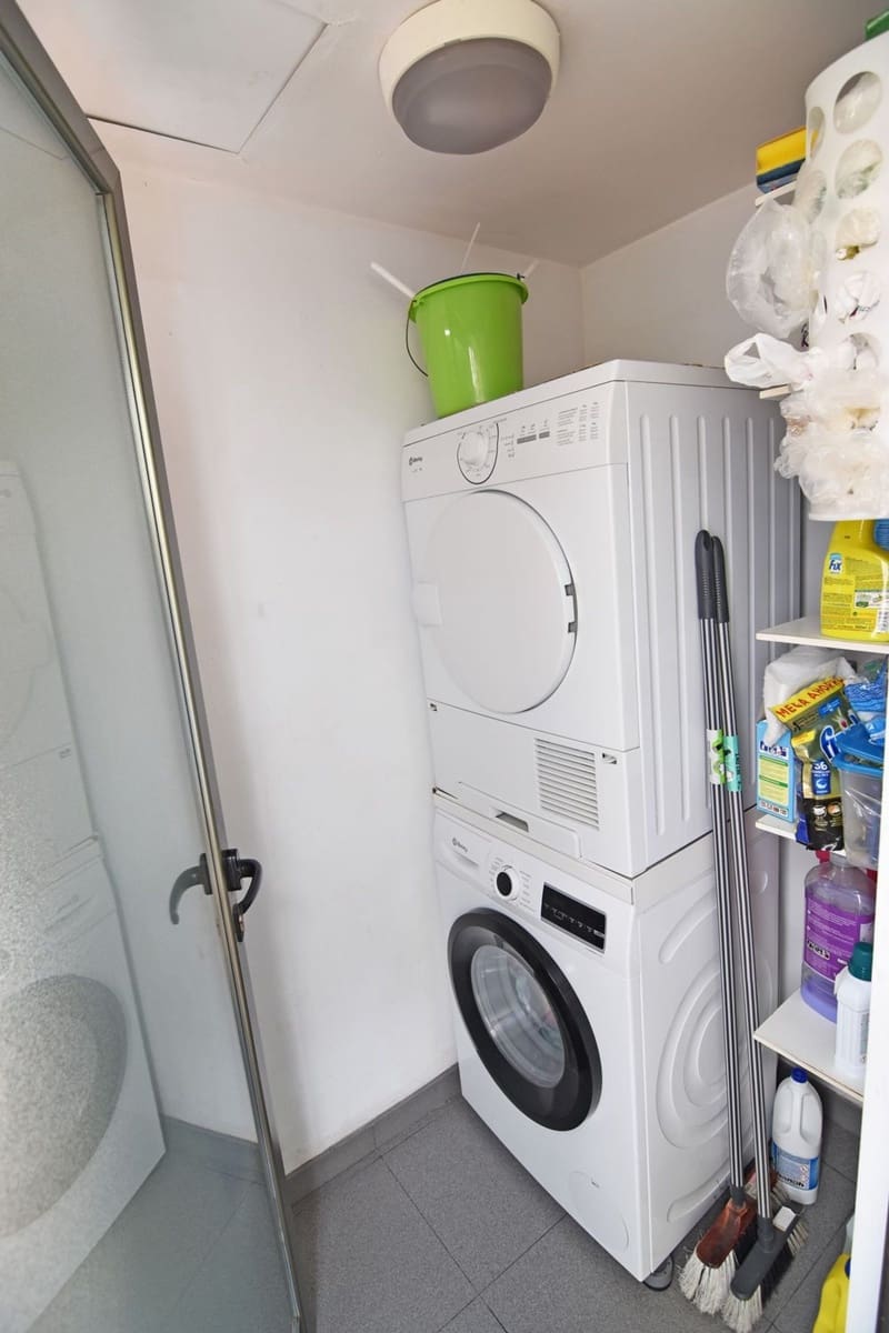 7 soveværelse Byhus til salg i Las Palmas de Gran Canaria med garage - € 591.500 (Ref: 8809042)