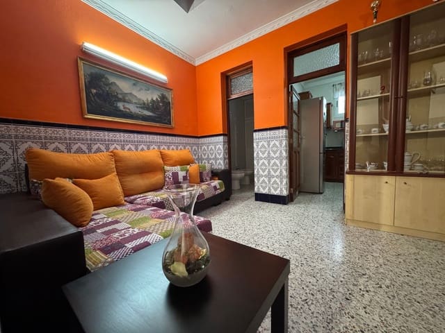 6 slaapkamer Huis te koop in Telde met garage - € 200.000 (Ref: 8864290)