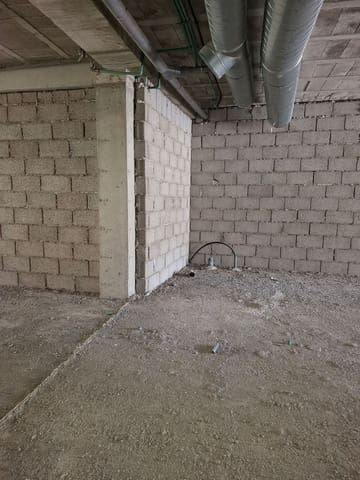 Commercieel te koop in Siete Palmas, Las Palmas de Gran Canaria - € 185.000 (Ref: 8894365)