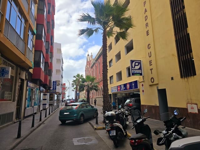 Garage zu verkaufen in Santa Catalina - Canteras, Las Palmas de Gran Canaria - 25.000 € (Ref: 8901723)