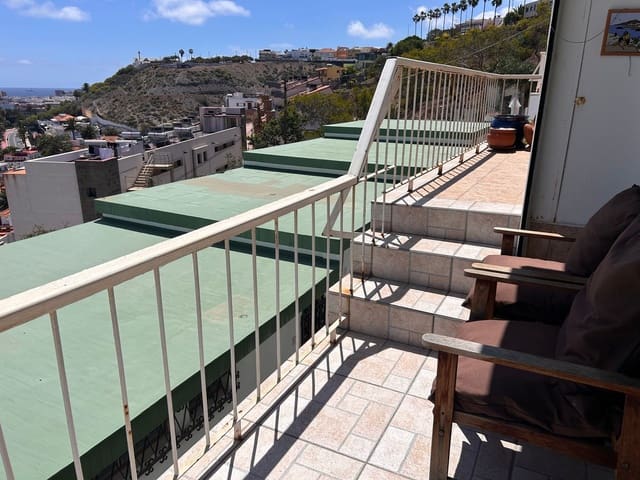 2 bedroom Townhouse for sale in Altavista - Don Zoilo, Las Palmas de Gran Canaria with garage - € 320,000 (Ref: 8920935)
