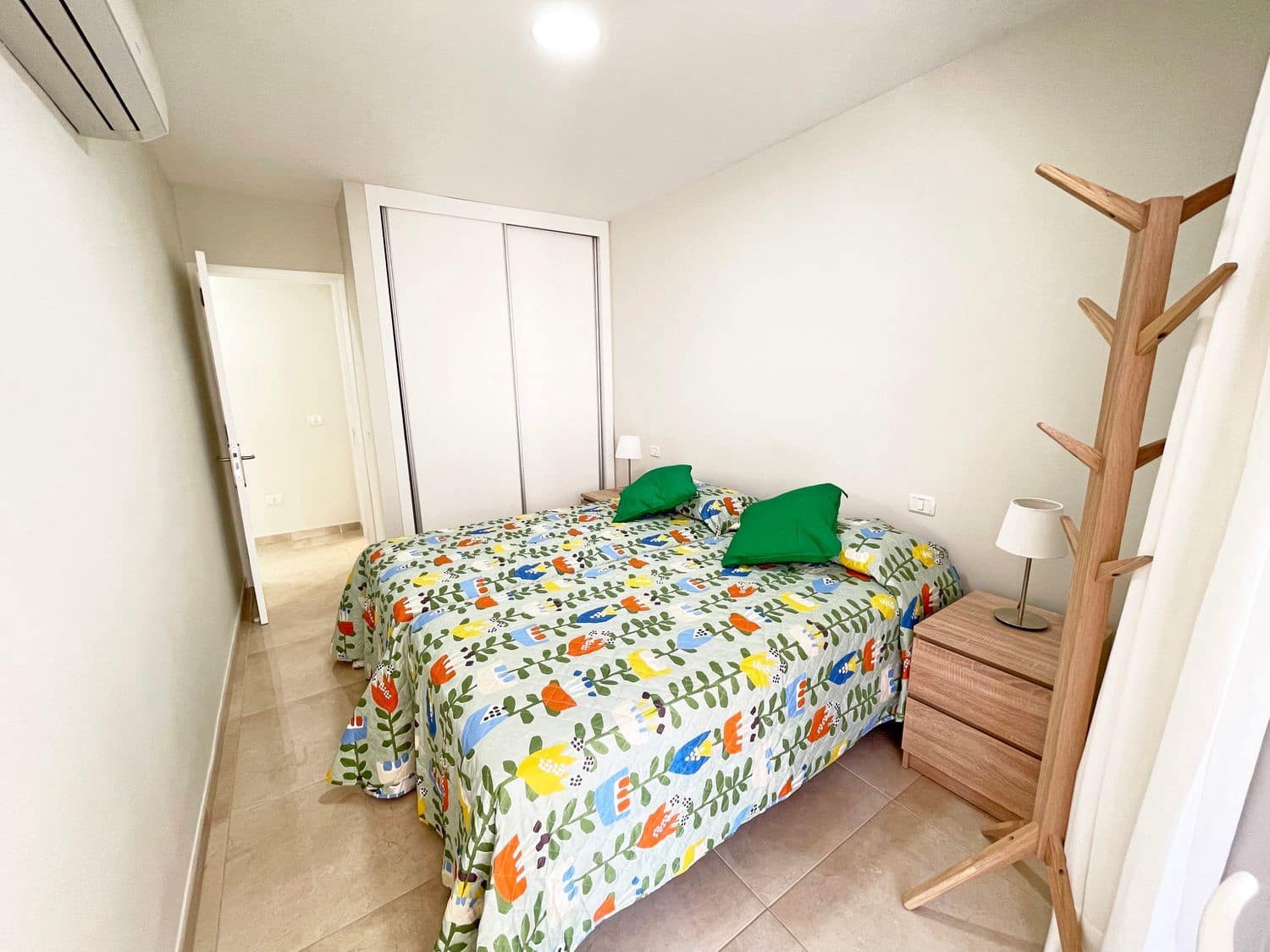 3 sovrum Lägenhet att hyra i Las Palmas de Gran Canaria med garage - 1 700 € (Ref: 8936446)