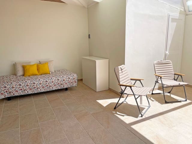 3 sovrum Lägenhet att hyra i Guanarteme, Las Palmas de Gran Canaria med garage - 1 700 € (Ref: 8936446)