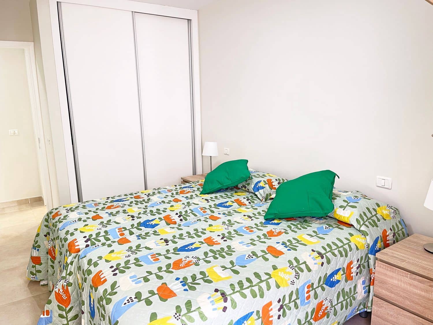 3 sovrum Lägenhet att hyra i Las Palmas de Gran Canaria med garage - 1 700 € (Ref: 8936446)