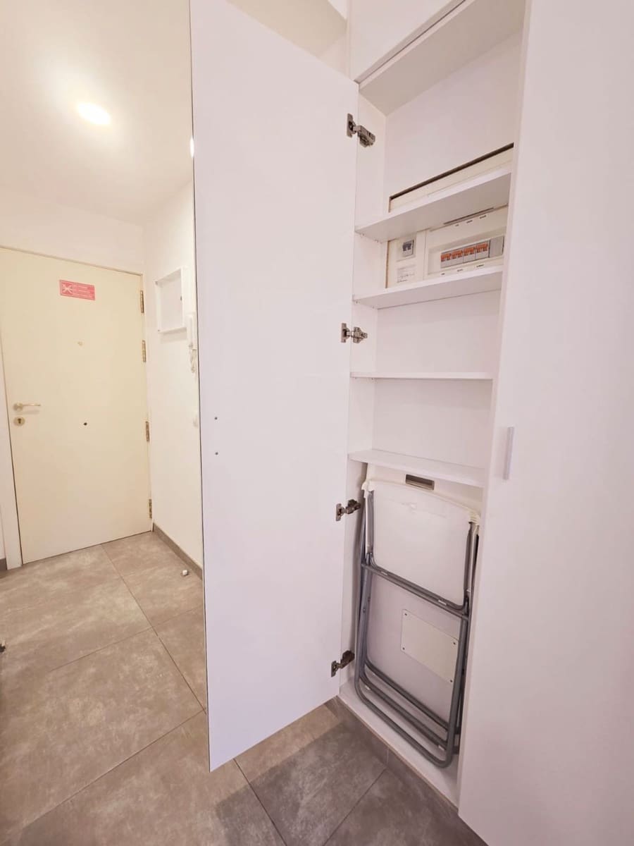 Lejlighed til salg i Las Palmas de Gran Canaria med garage - € 175.000 (Ref: 8988004)