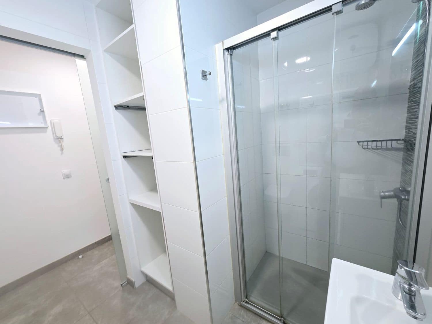 Lejlighed til salg i Las Palmas de Gran Canaria med garage - € 175.000 (Ref: 8988004)