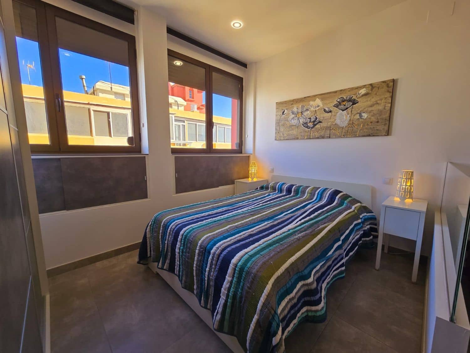 Lejlighed til salg i Las Palmas de Gran Canaria med garage - € 175.000 (Ref: 8988004)