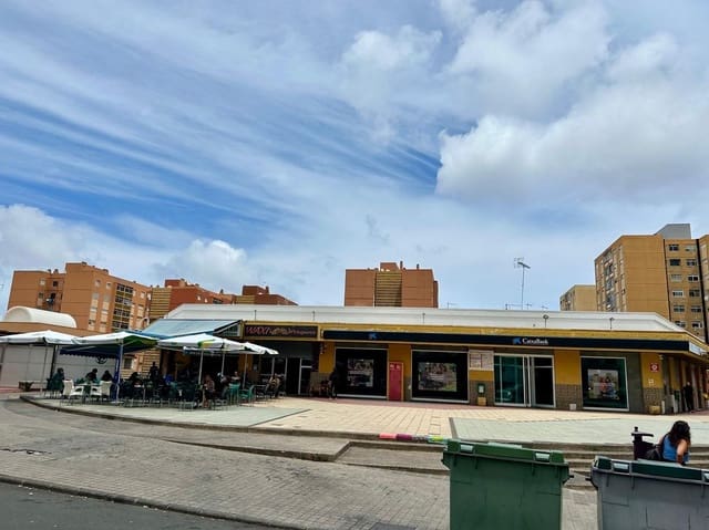 Erhverv til salg i Escaleritas, Las Palmas de Gran Canaria - € 76.000 (Ref: 9004623)