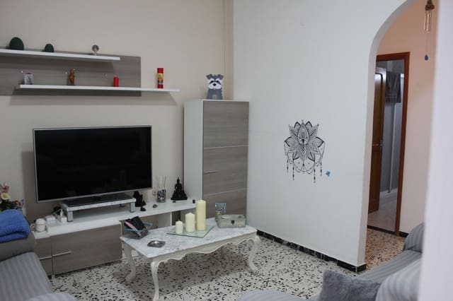 4 bedroom Townhouse for sale in Tamaraceite, Las Palmas de Gran Canaria with garage - € 343,541 (Ref: 9064913)