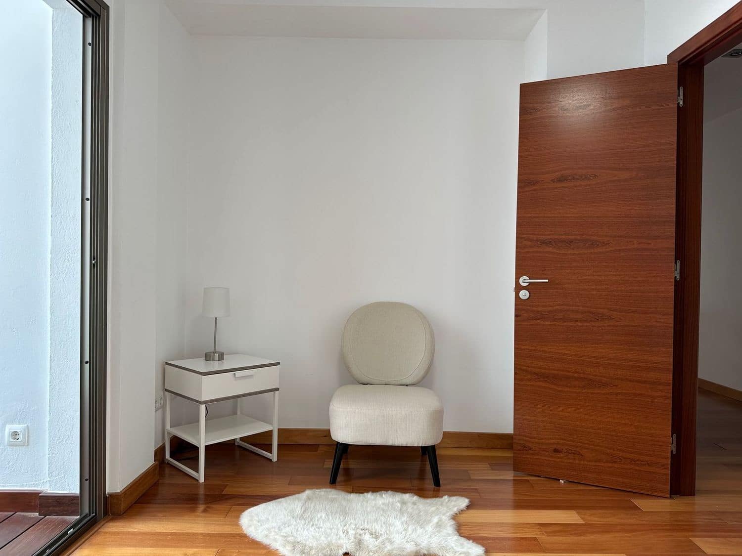 2 slaapkamer Appartement te huur in Las Palmas de Gran Canaria met garage - € 1.300 (Ref: 9064914)