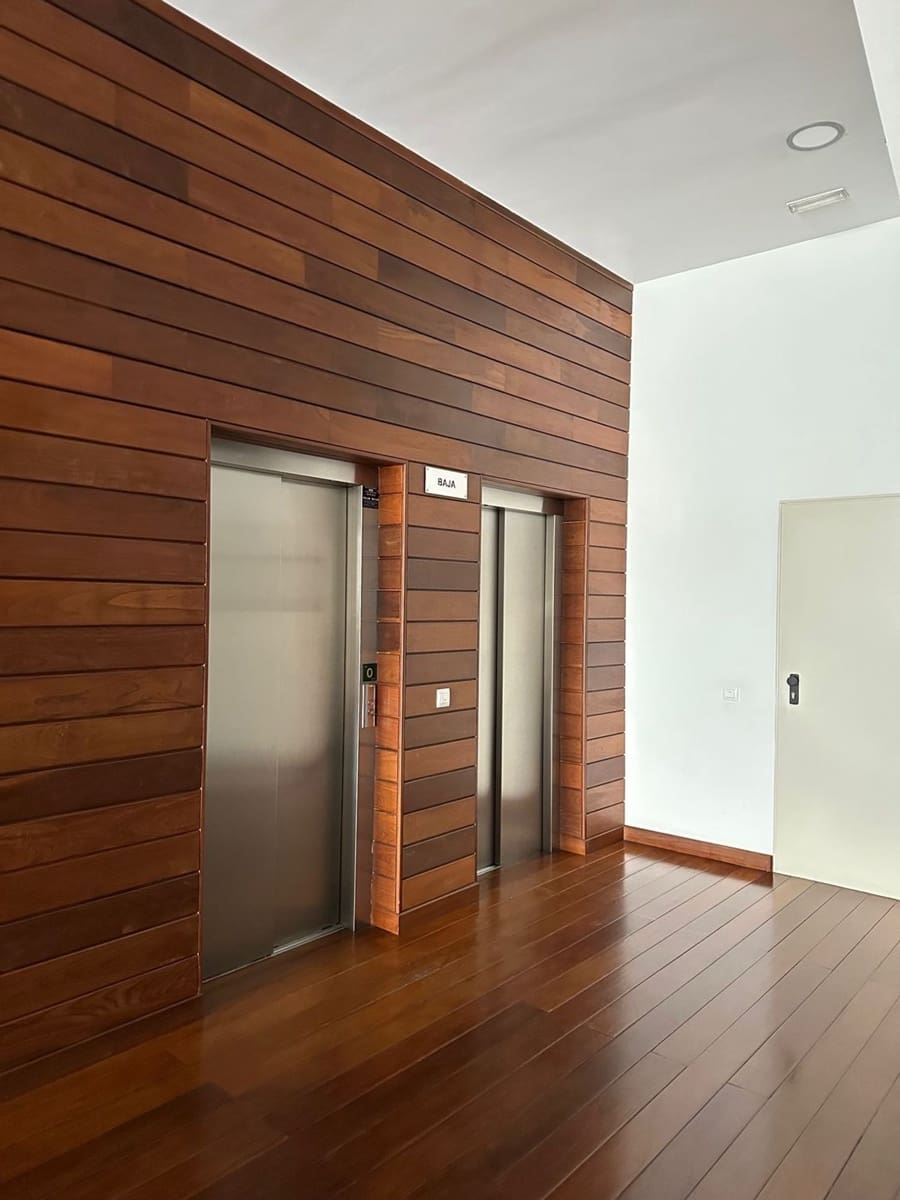 2 slaapkamer Appartement te huur in Las Palmas de Gran Canaria met garage - € 1.300 (Ref: 9064914)