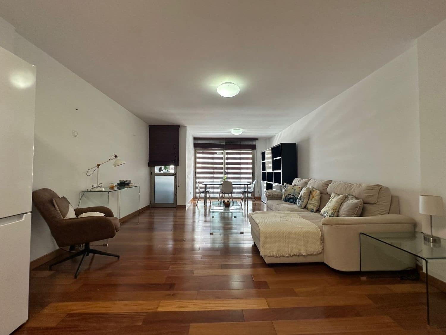 2 slaapkamer Appartement te huur in Las Palmas de Gran Canaria met garage - € 1.300 (Ref: 9064914)