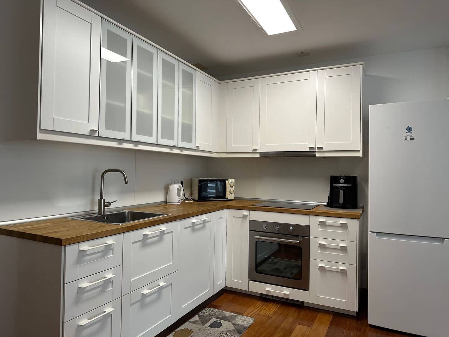 2 slaapkamer Appartement te huur in Las Palmas de Gran Canaria met garage - € 1.300 (Ref: 9064914)