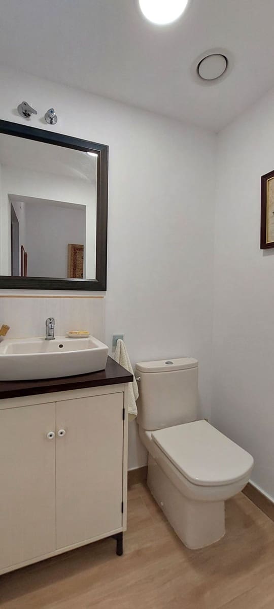 3 soveværelse Lejlighed til salg i Las Palmas de Gran Canaria med garage - € 350.000 (Ref: 9101865)