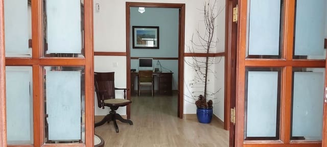 3 soverom Leilighet til salgs i Vegueta, Las Palmas de Gran Canaria med garasje - € 350 000 (Ref: 9101865)