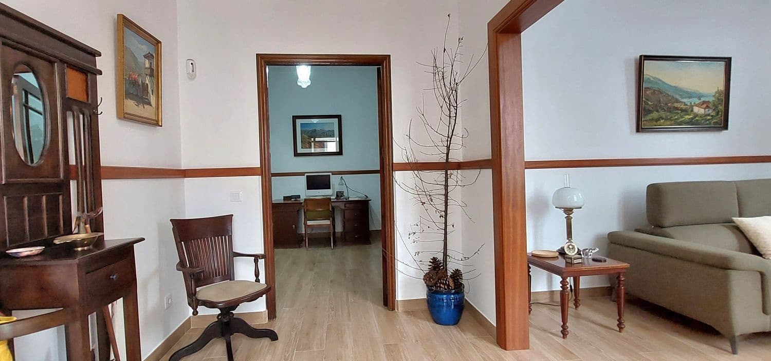 3 soveværelse Lejlighed til salg i Las Palmas de Gran Canaria med garage - € 350.000 (Ref: 9101865)