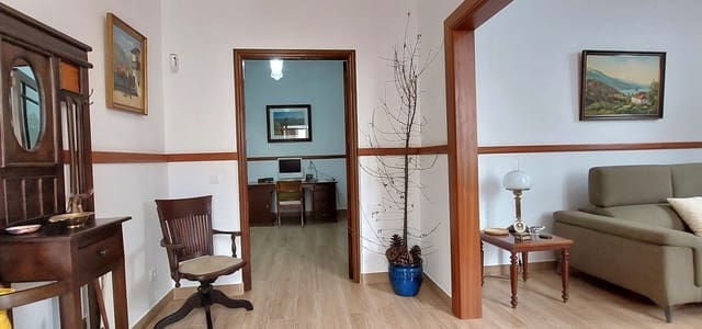 3 soverom Leilighet til salgs i Vegueta, Las Palmas de Gran Canaria med garasje - € 350 000 (Ref: 9101865)