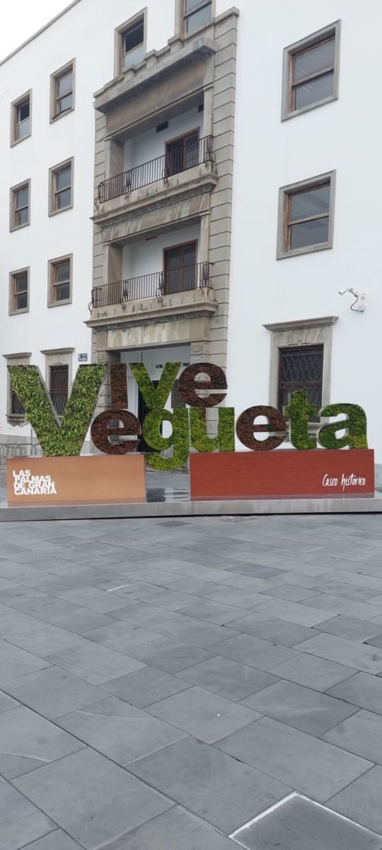 3 soveværelse Lejlighed til salg i Las Palmas de Gran Canaria med garage - € 350.000 (Ref: 9101865)