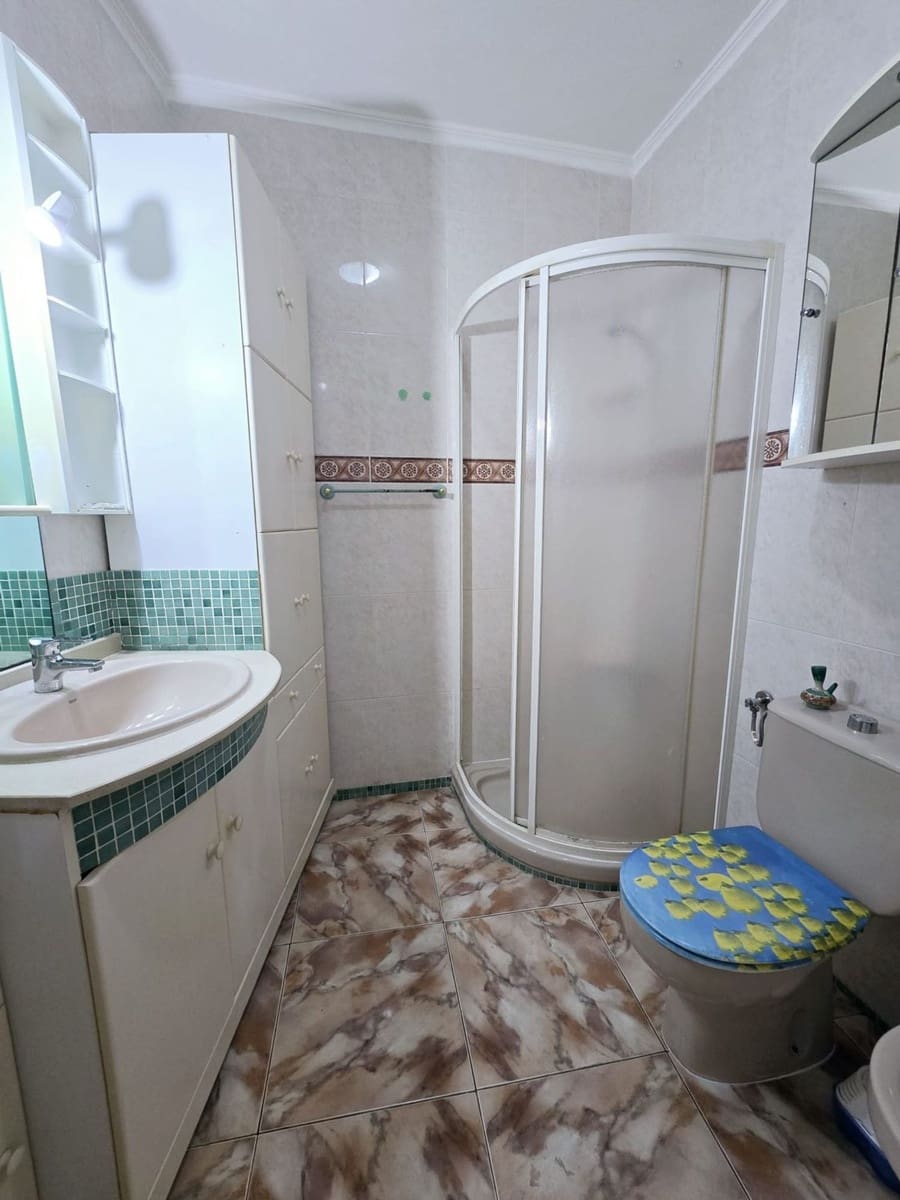 2 slaapkamer Appartement te koop in Las Palmas de Gran Canaria met garage - € 264.500 (Ref: 9113728)
