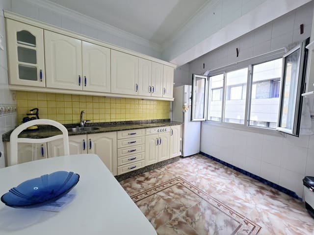 2 soverom Leilighet til salgs i Guanarteme, Las Palmas de Gran Canaria med garasje - € 264 500 (Ref: 9113728)