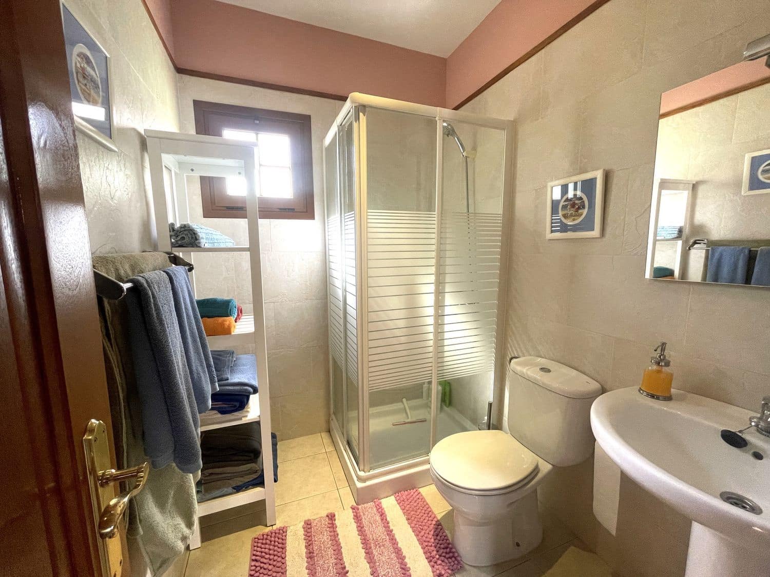 6 soveværelse Semi-Rækkehus til salg i Valsequillo med garage - € 410.000 (Ref: 9124403)