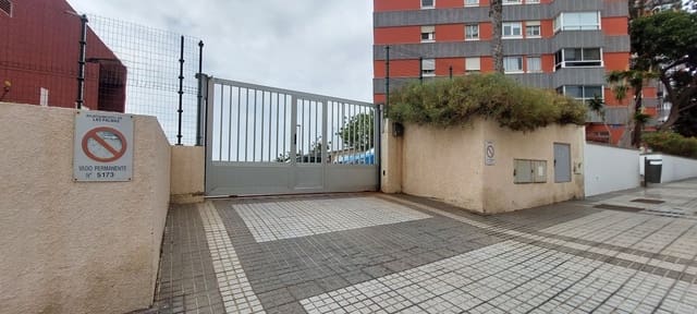 Autotalli myytävänä paikassa La Minilla, Las Palmas de Gran Canaria - 66 000 € (Ref: 9129390)