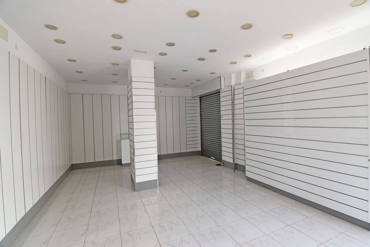 Virksomhed til leje i San Bartolome de Tirajana - € 700 (Ref: 9142559)