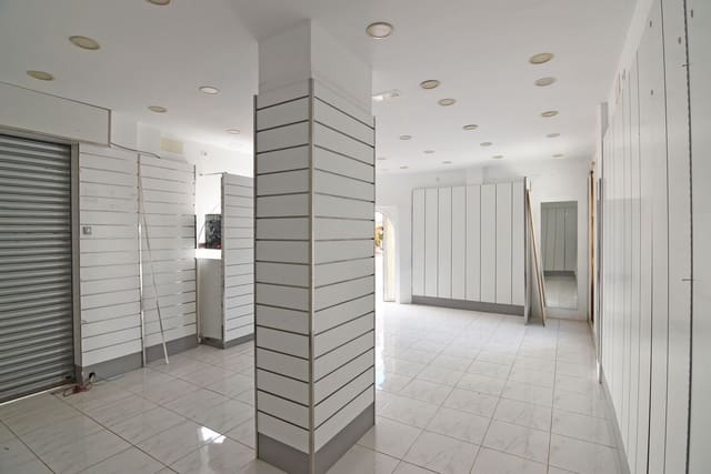 Biznes do wynajęcia w Bahia Feliz, San Bartolomé de Tirajana - 700 € (Ref: 9142559)