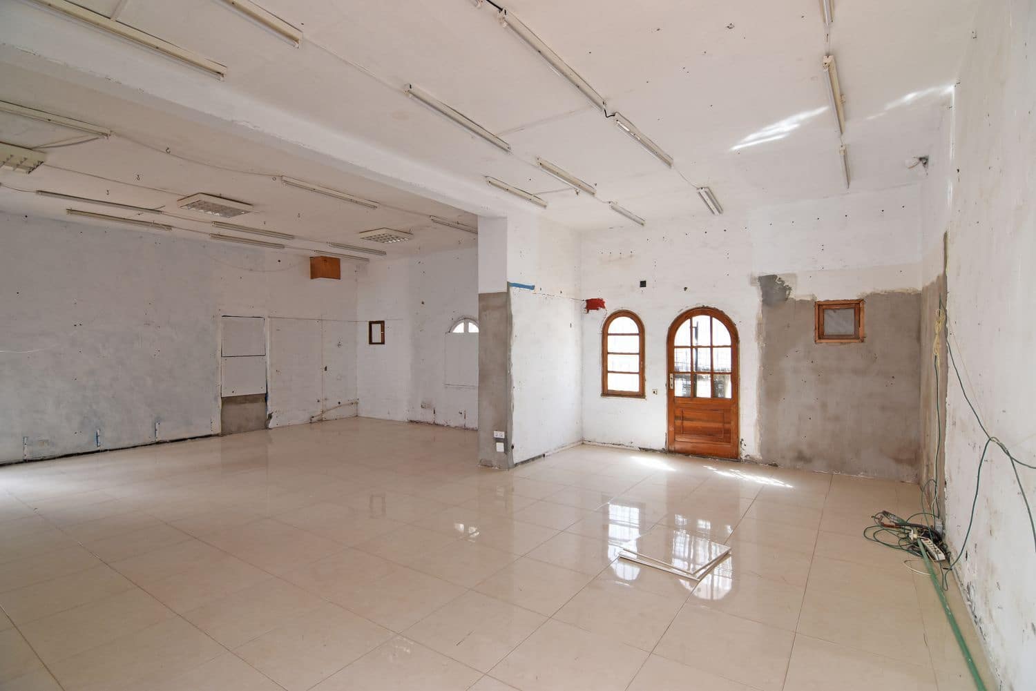 Yritys vuokrattavana paikassa San Bartolome de Tirajana - 1 150 € (Ref: 9142562)