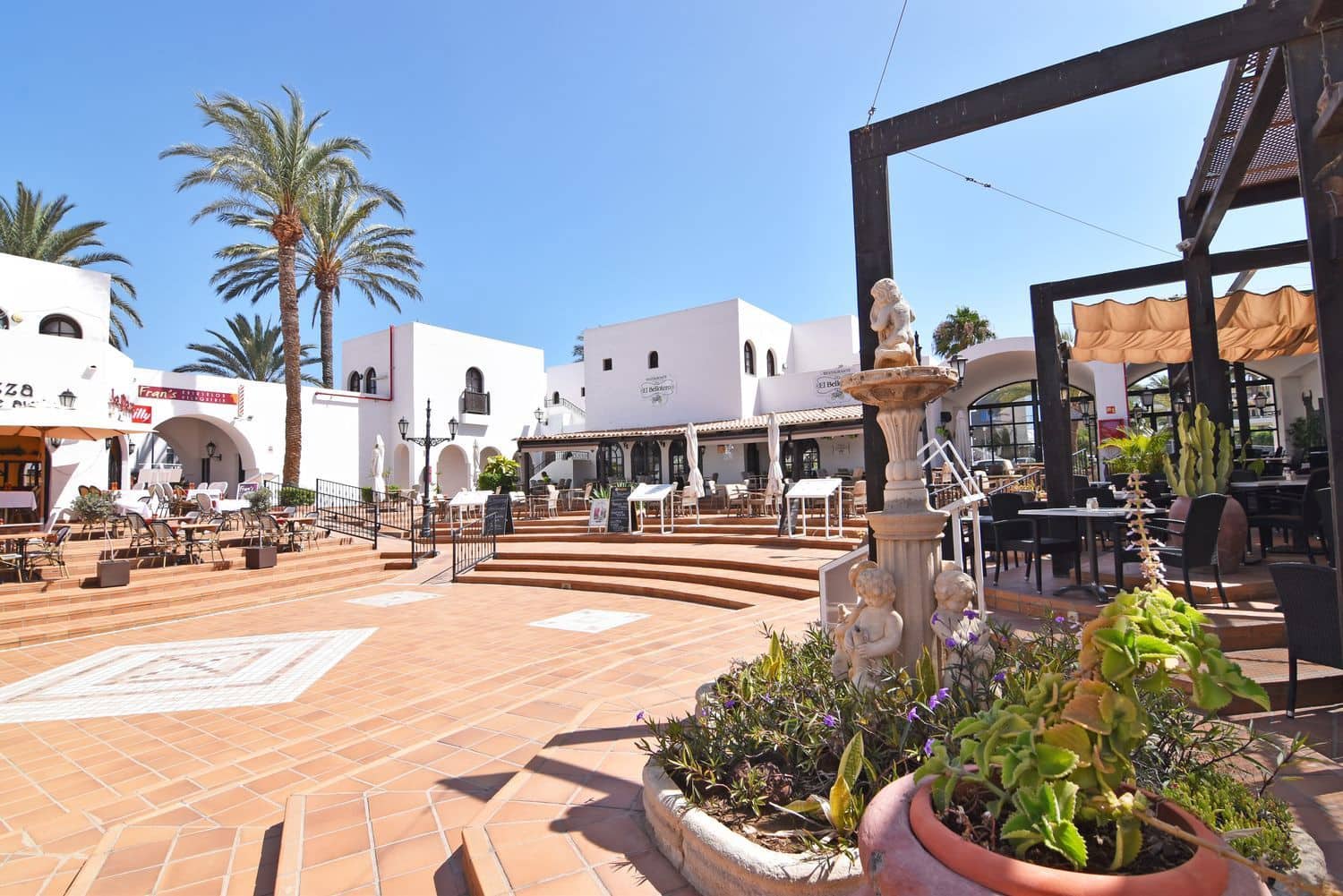 Yritys vuokrattavana paikassa San Bartolome de Tirajana - 1 150 € (Ref: 9142562)