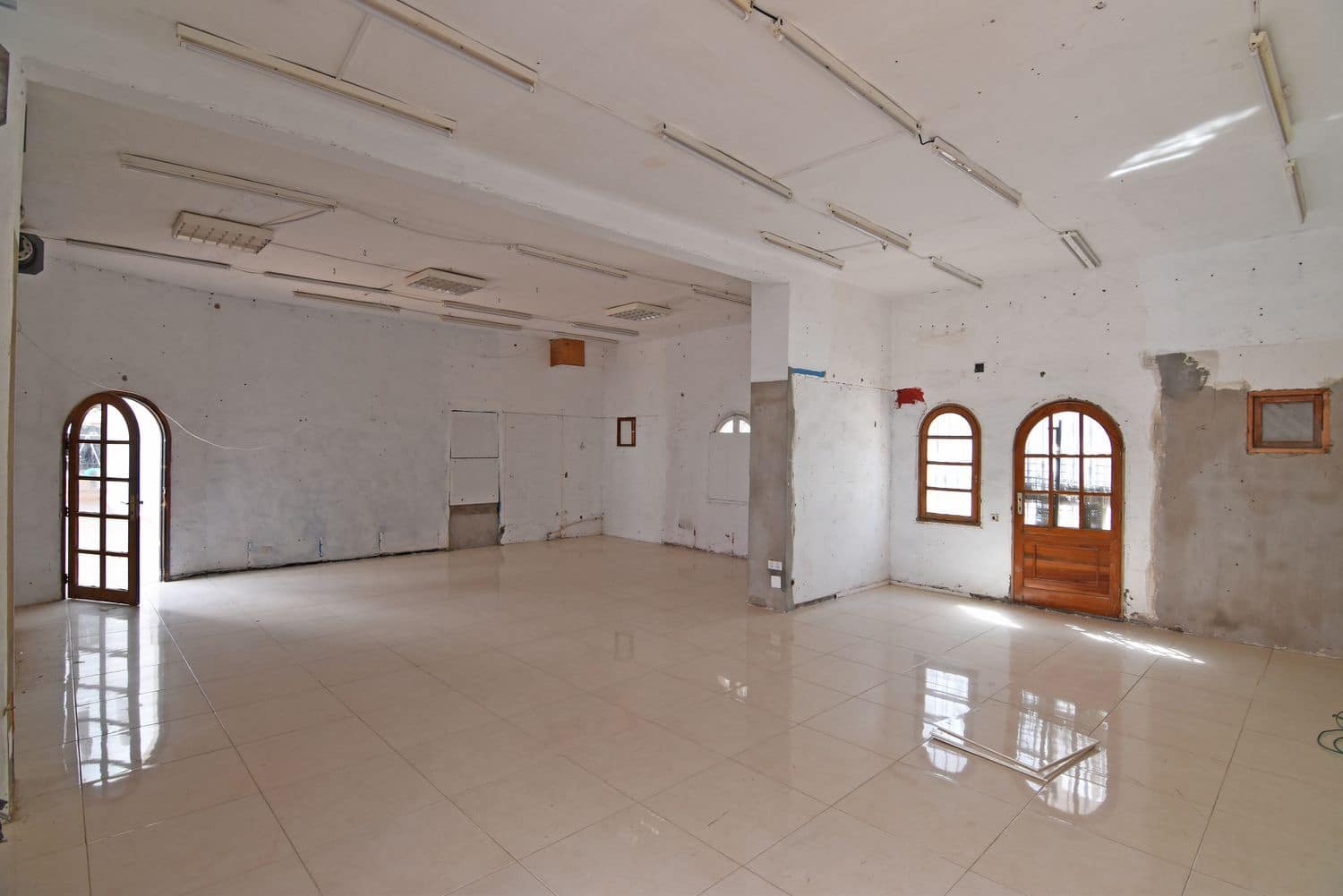 Yritys vuokrattavana paikassa San Bartolome de Tirajana - 1 150 € (Ref: 9142562)