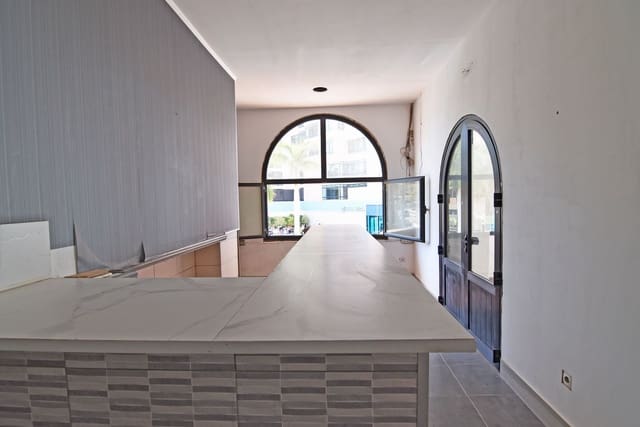 Ravintola/baari vuokrattavana paikassa Bahia Feliz, San Bartolomé de Tirajana - 1 500 € (Ref: 9142563)