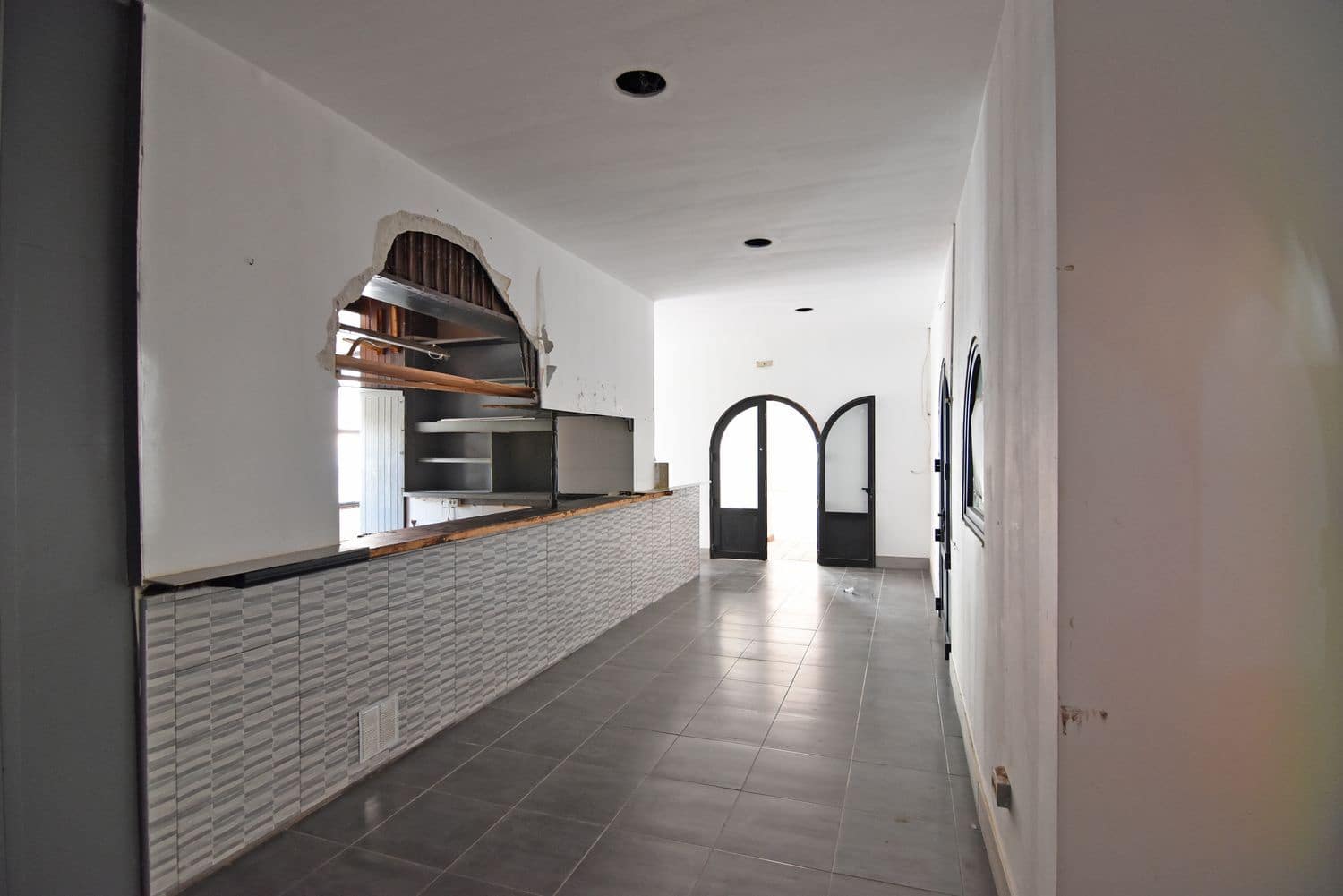 Restaurant/Bar til leje i San Bartolome de Tirajana - € 1.500 (Ref: 9142563)