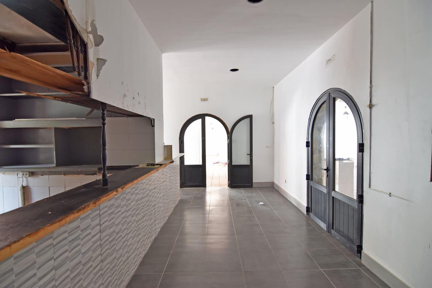 Restaurant/Bar til leje i San Bartolome de Tirajana - € 1.500 (Ref: 9142563)