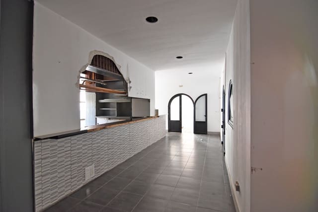 Ravintola/baari vuokrattavana paikassa Bahia Feliz, San Bartolomé de Tirajana - 1 500 € (Ref: 9142563)