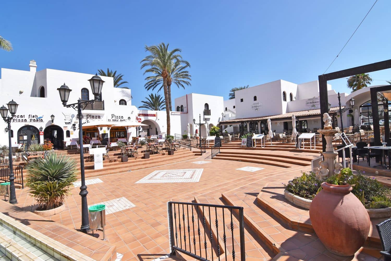 Restaurant/Bar til leje i San Bartolome de Tirajana - € 1.500 (Ref: 9142563)