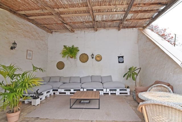 Grunde uden byggetilladelser til salg i Guanarteme, Las Palmas de Gran Canaria - € 590.000 (Ref: 9151616)