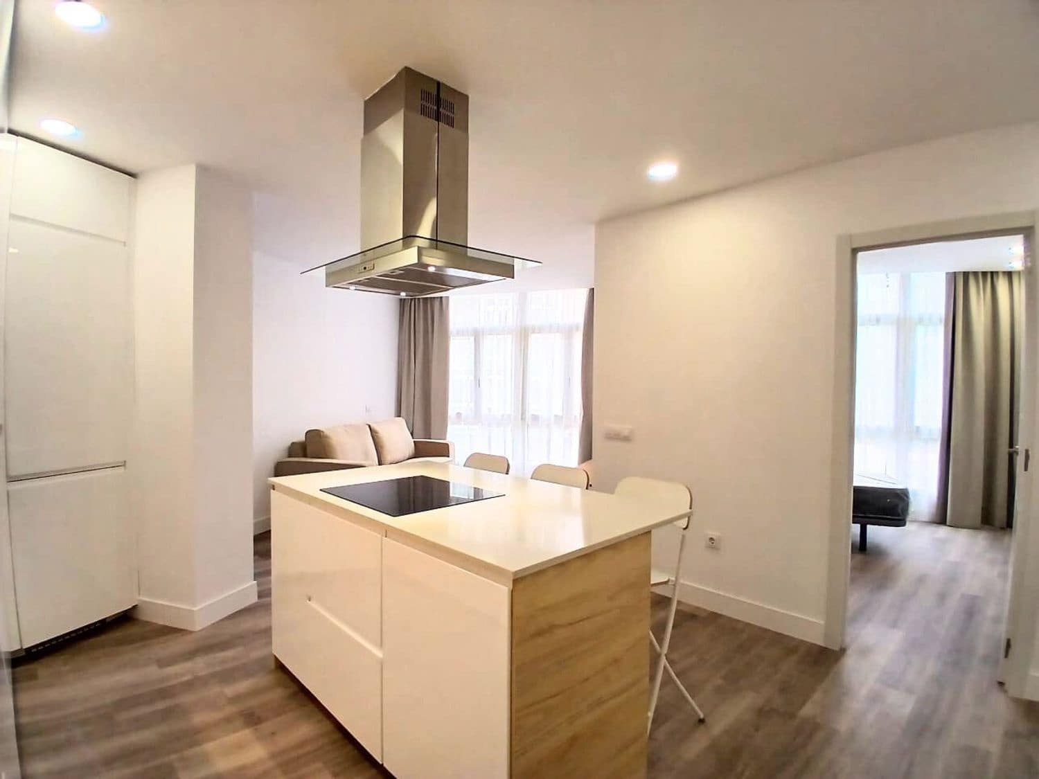 2 Zimmer Apartment zu vermieten in Las Palmas de Gran Canaria mit Garage - 1.000 € (Ref: 9154725)