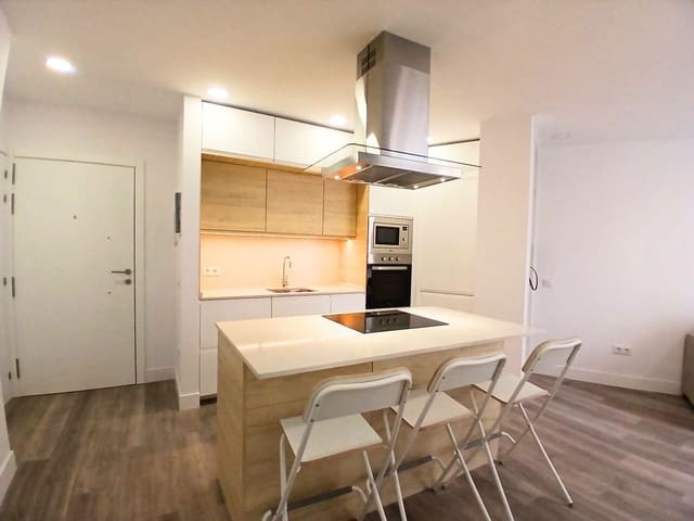 2 slaapkamer Appartement te huur in Santa Catalina - Canteras, Las Palmas de Gran Canaria - € 1.000 (Ref: 9154725)