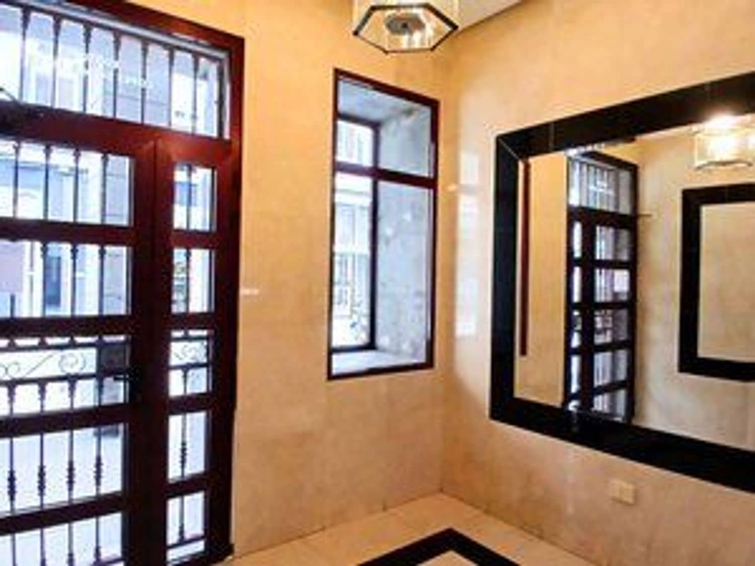 2 Zimmer Apartment zu vermieten in Las Palmas de Gran Canaria mit Garage - 1.000 € (Ref: 9154725)