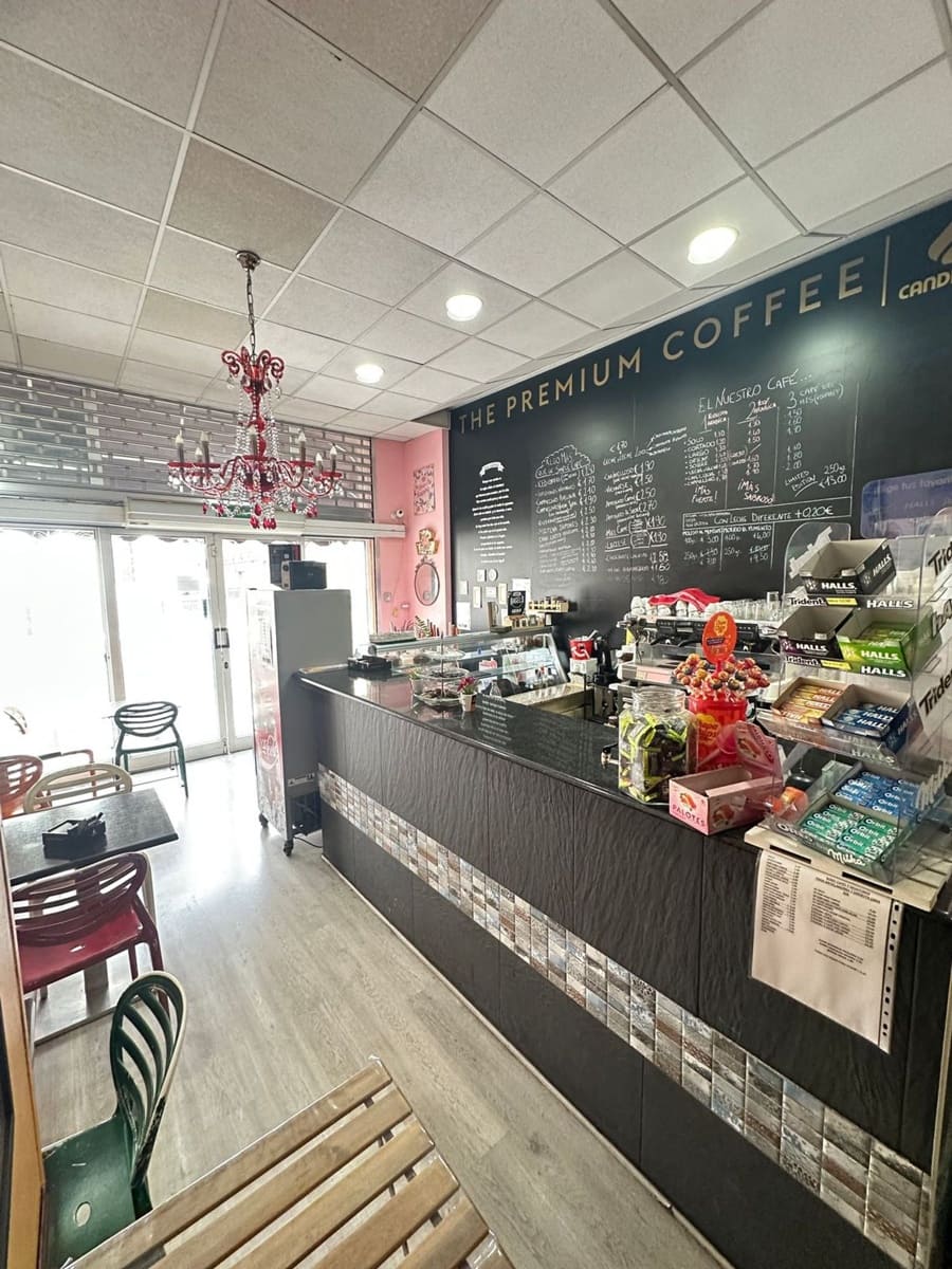 Restaurant/Bar til leie i Las Palmas de Gran Canaria - € 880 (Ref: 9154726)