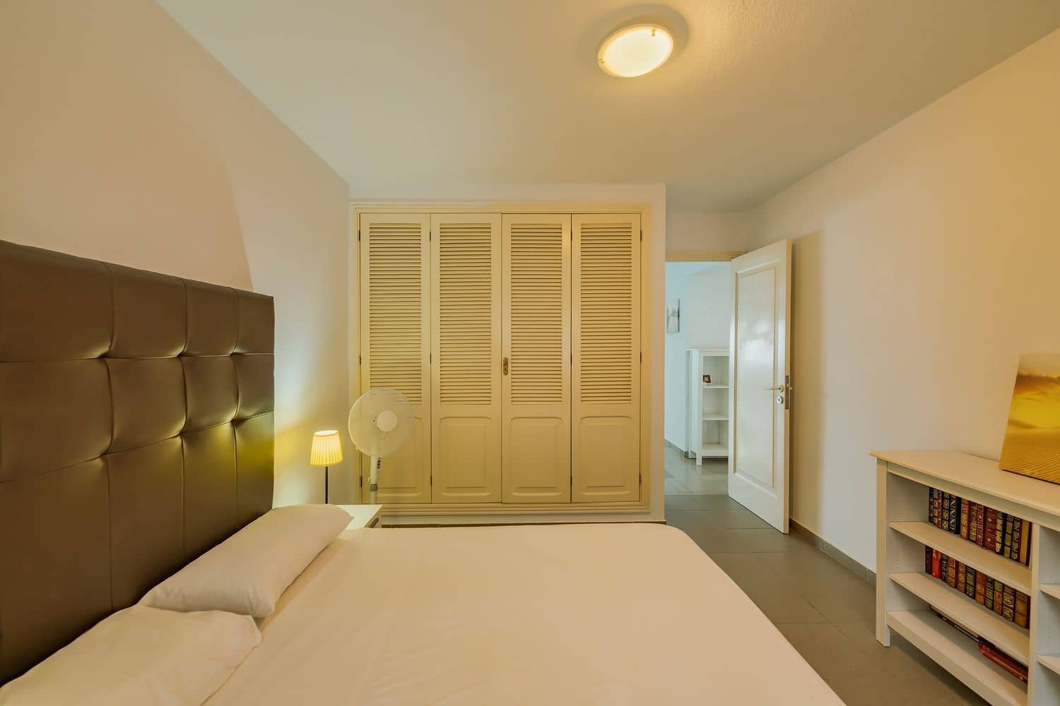 6 soveværelse Byhus til salg i Telde med swimmingpool garage - € 650.000 (Ref: 9154727)