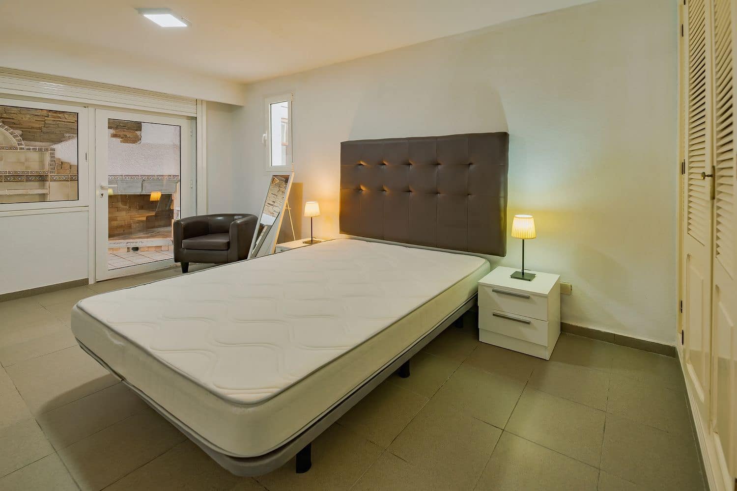 6 soveværelse Byhus til salg i Telde med swimmingpool garage - € 650.000 (Ref: 9154727)