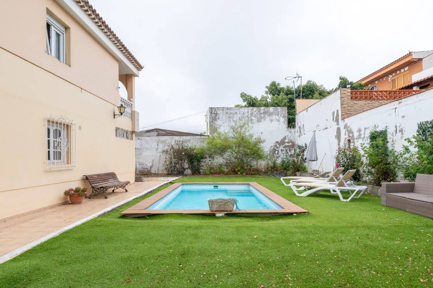 4 soveværelse Villa til salg i Arucas med swimmingpool garage - € 429.000 (Ref: 9161972)