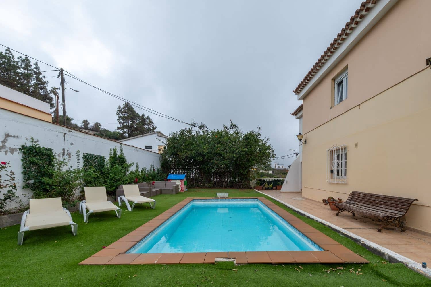 4 soveværelse Villa til salg i Arucas med swimmingpool garage - € 429.000 (Ref: 9161972)