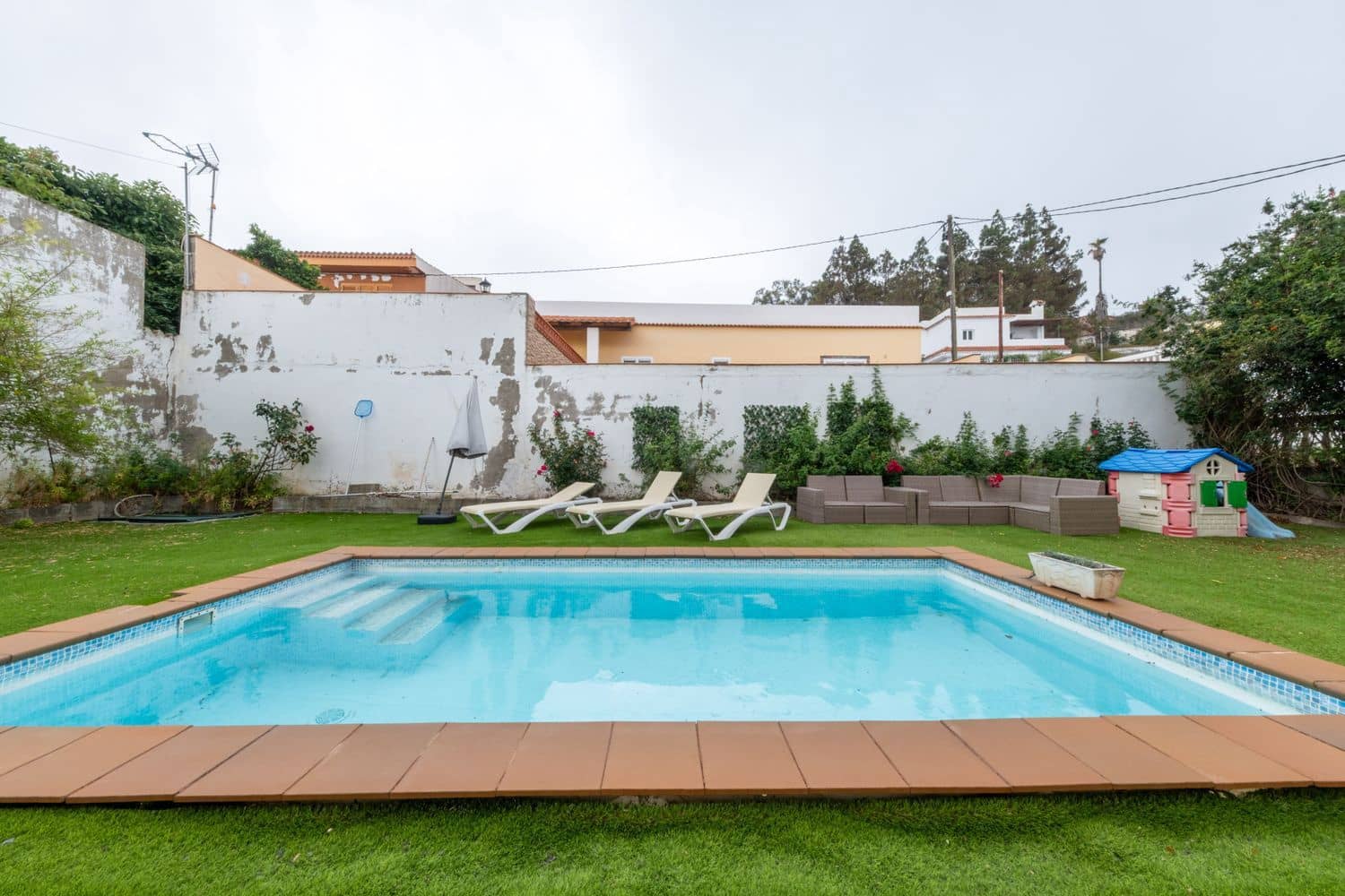 4 soveværelse Villa til salg i Arucas med swimmingpool garage - € 429.000 (Ref: 9161972)