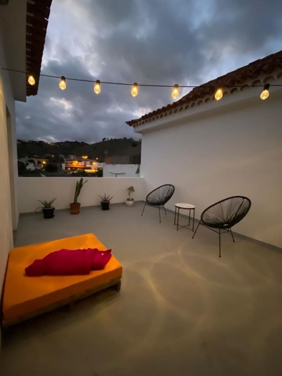 2 soveværelse Lejlighed til leje i Las Palmas de Gran Canaria - € 1.500 (Ref: 9166727)