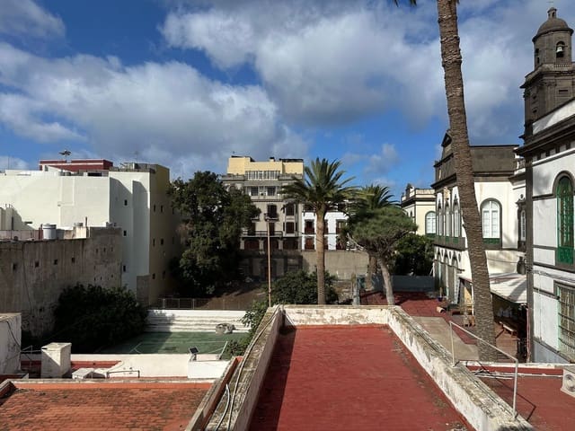 2 soveværelse Lejlighed til leje i Vegueta, Las Palmas de Gran Canaria med garage - € 1.300 (Ref: 9166730)